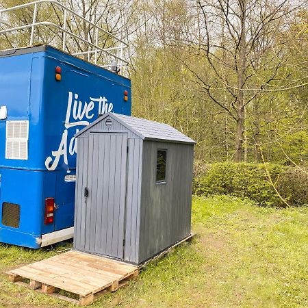 Delightful 2 Bed Double Decker Bus With Hot Tub Hotel Uckfield Exterior photo